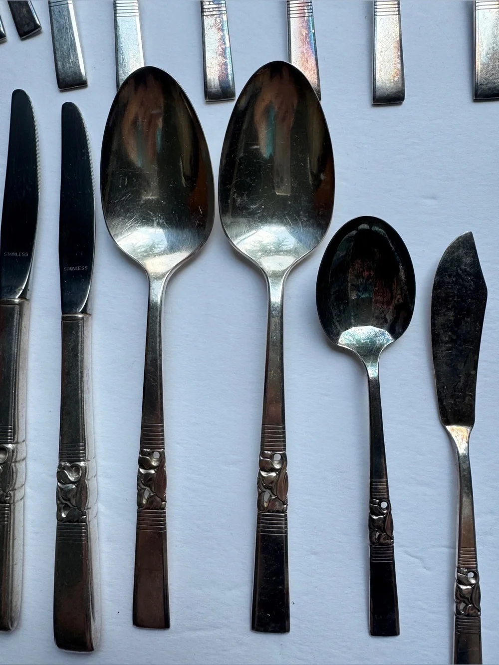 Morning Star By Oneida Community Silver Plated 49 Pieces Forks Spoons Vintage
